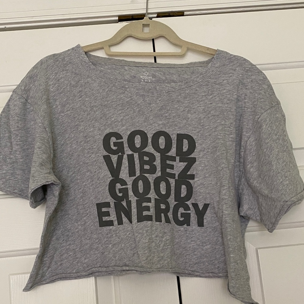 🔥Bundle 6 for $25🔥 OFFLINE by aerie Gray 'Good Vibez Good Energy' Crop Tee
